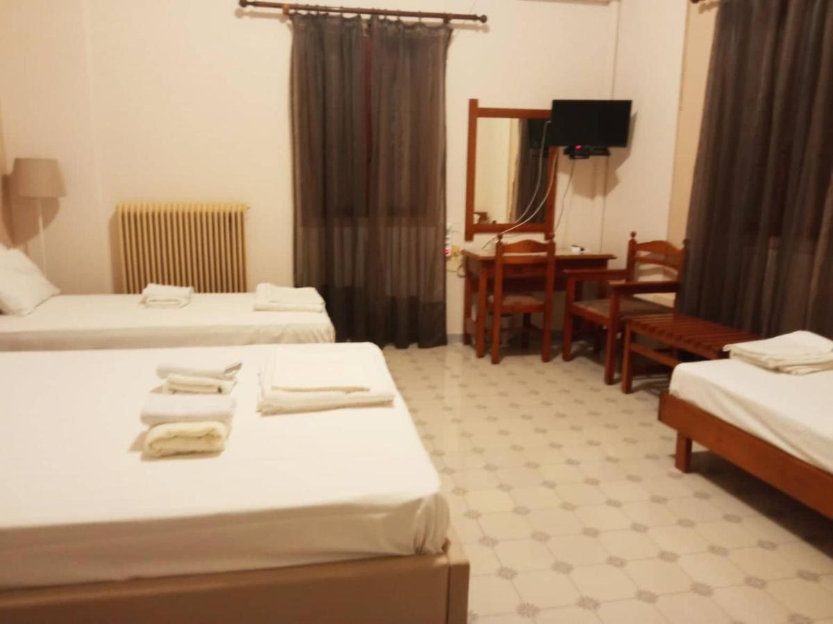 Koukonas Hotell Galaxídhion Eksteriør bilde